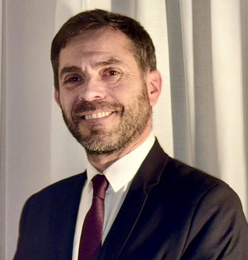 Dr. Juan Gómez